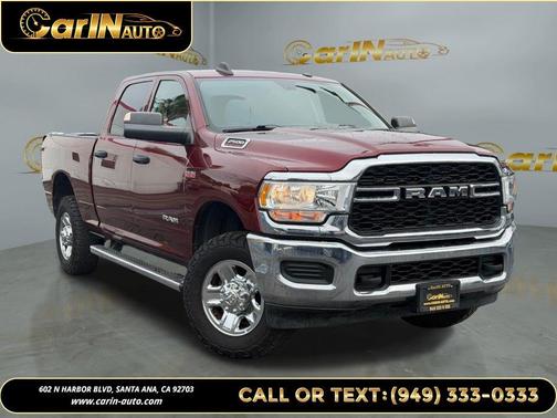 2020 RAM 2500 Tradesman Crew Cab 4X4 6'4' Box