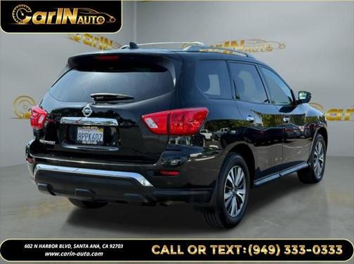 2020 Nissan Pathfinder S 2WD