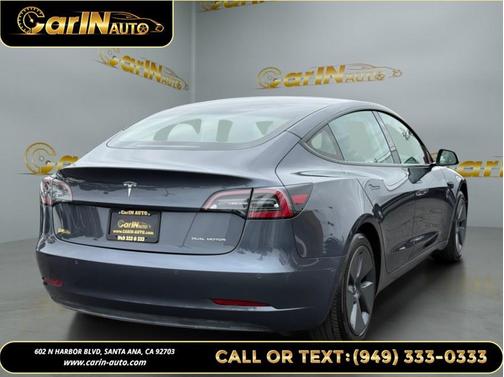 Gray 2022 Tesla Model 3 Long Range