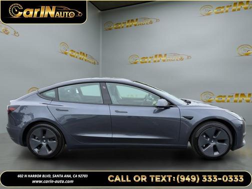 Gray 2022 Tesla Model 3 Long Range