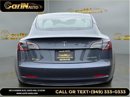 Gray 2022 Tesla Model 3 Long Range