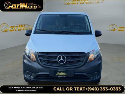 2017 Mercedes-Benz Metris Base
