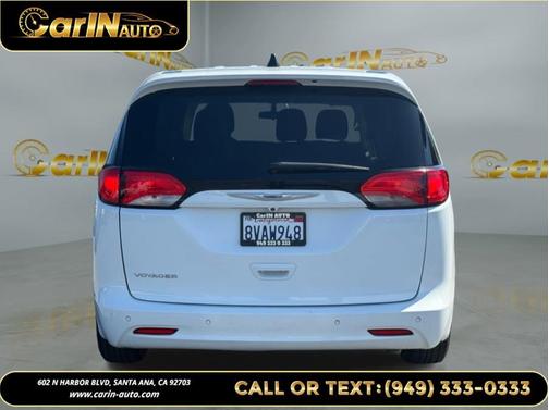 2020 Chrysler Voyager L