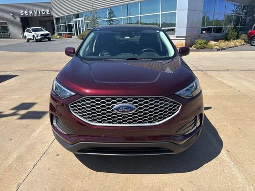 Burgundy Velvet Metallic Tinted Clearcoat 2023 Ford Edge SEL