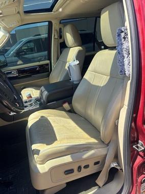 Ruby Red Metallic Tinted Clearcoat 2015 Lincoln Navigator Base