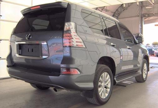 2023 Lexus GX 460 Base