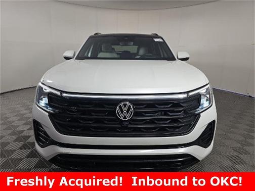 2024 Volkswagen Atlas Cross Sport 2.0T SEL Premium R-Line