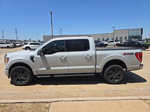 Space White Metallic 2022 Ford F-150 XLT