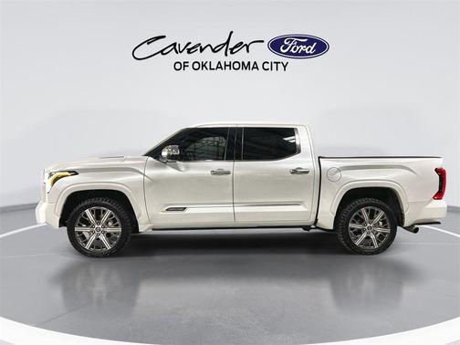 2023 Toyota Tundra Hybrid Capstone