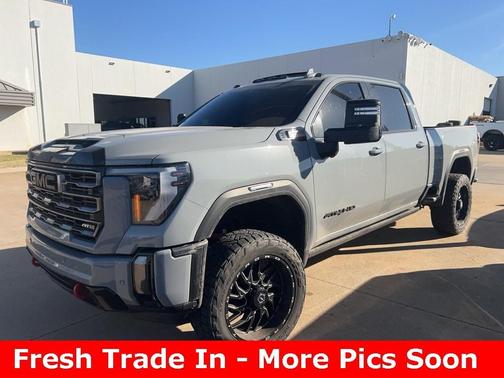 2024 GMC Sierra 2500 AT4