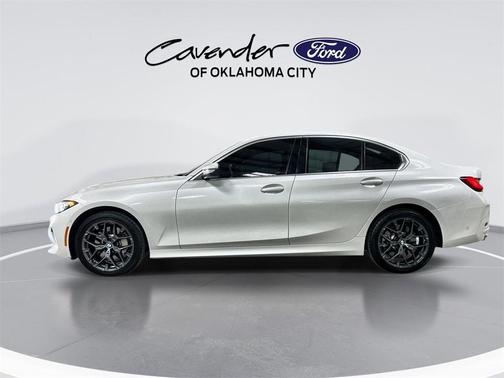 2025 BMW 330 i xDrive