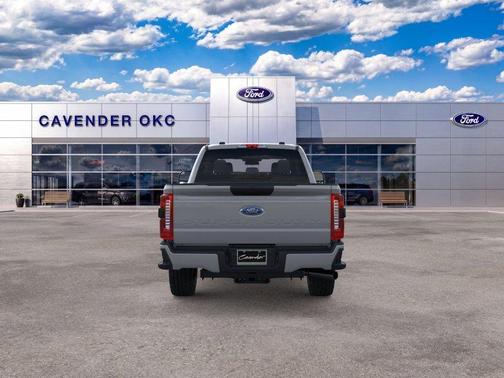 Avalanche 2026 Ford F-250 XL