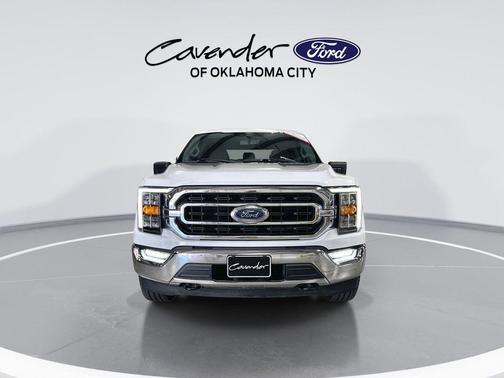 Oxford White 2023 Ford F-150 XLT