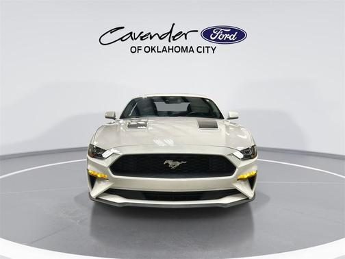 2021 Ford Mustang EcoBoost