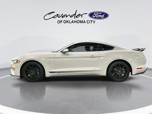 2021 Ford Mustang EcoBoost