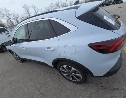 2025 Ford Escape Platinum