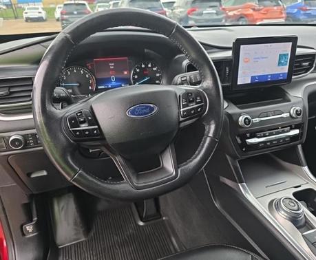 Rapid Red Metallic Tinted Clearcoat 2020 Ford Explorer XLT