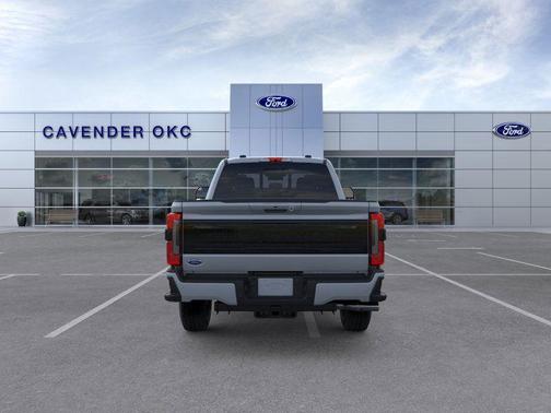 2025 Ford F-350 Platinum