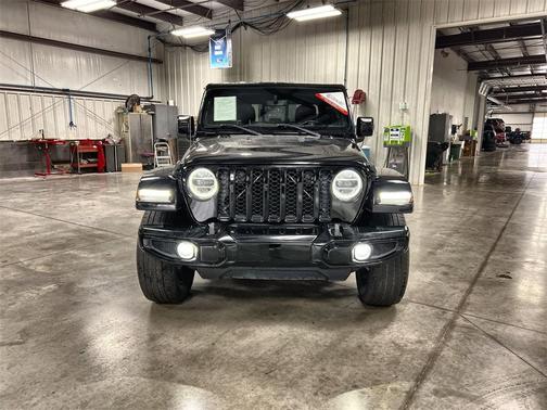 2022 Jeep Gladiator Overland