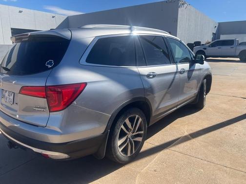 2017 Honda Pilot Touring