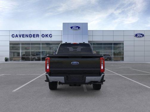 2025 Ford F-350 XLT