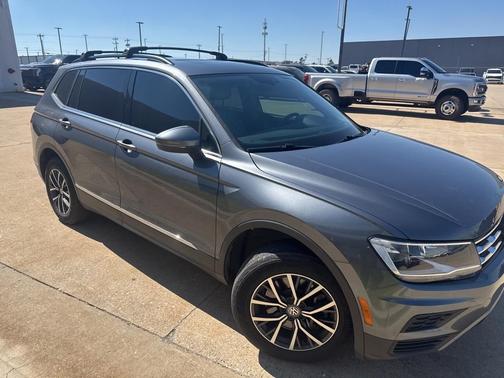 2020 Volkswagen Tiguan 2.0T SE
