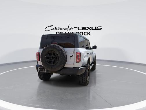 Oxford White 2023 Ford Bronco Wildtrak