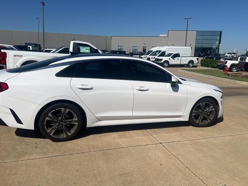 2021 Kia K5 EX