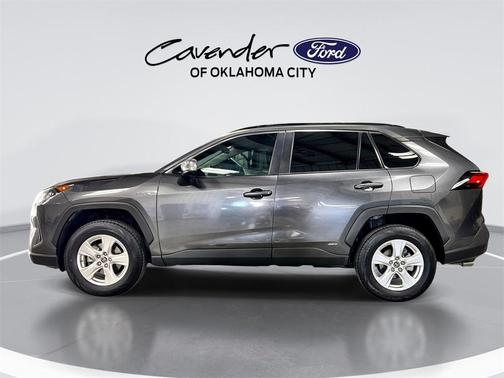 2020 Toyota RAV4 Hybrid LE