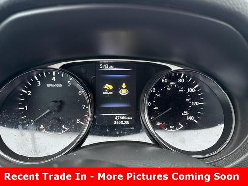 2016 Nissan Rogue SV