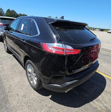 Agate Black Metallic 2023 Ford Edge Titanium