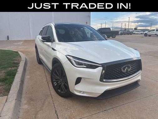 Majestic White 2020 INFINITI QX50 ESSENTIAL