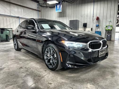 2025 BMW 330 i xDrive