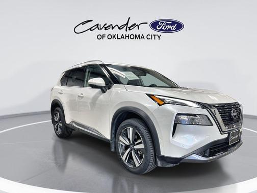White 2023 Nissan Rogue SL