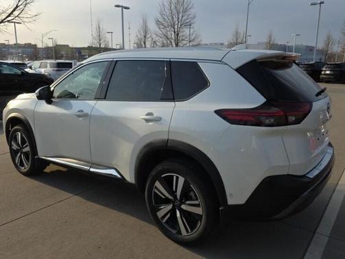 White 2023 Nissan Rogue SL