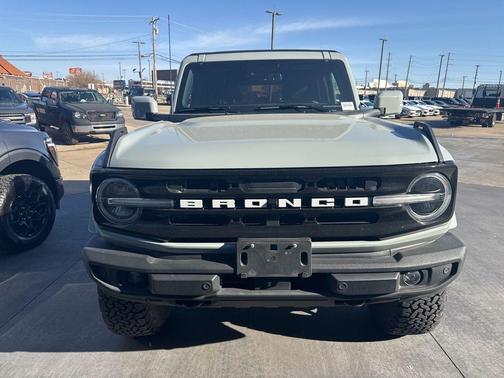 2022 Ford Bronco Outer Banks