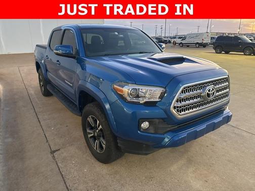 2017 Toyota Tacoma TRD Sport