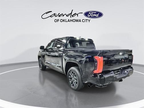 2025 Toyota Tundra Hybrid Platinum