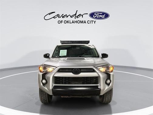 2020 Toyota 4Runner Venture