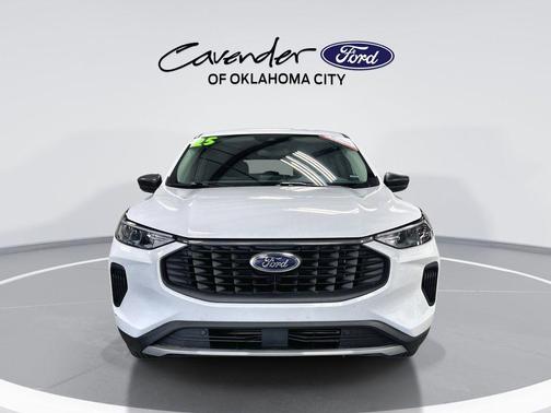 Oxford White 2025 Ford Escape Active