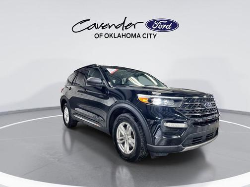 Agate Black Metallic 2023 Ford Explorer XLT