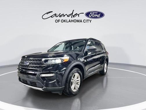 Agate Black Metallic 2023 Ford Explorer XLT