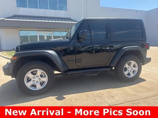 2022 Jeep Wrangler Sport S