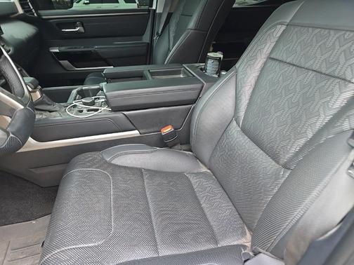 2022 Toyota Tundra Hybrid Limited