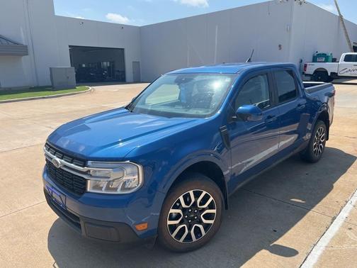 2023 Ford Maverick Lariat