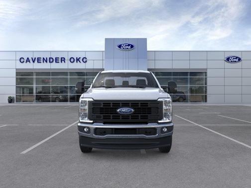 Oxford White 2026 Ford F-250 XL
