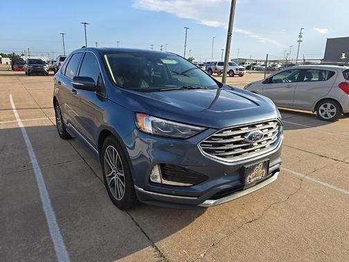 2019 Ford Edge Titanium