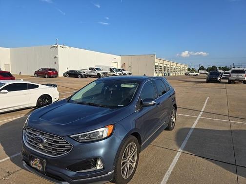 2019 Ford Edge Titanium