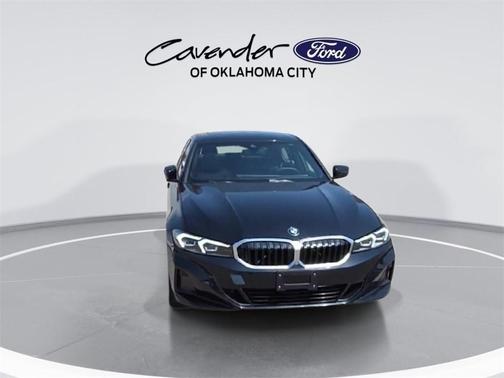 2025 BMW 330 i xDrive