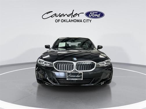 2025 BMW 330 i xDrive